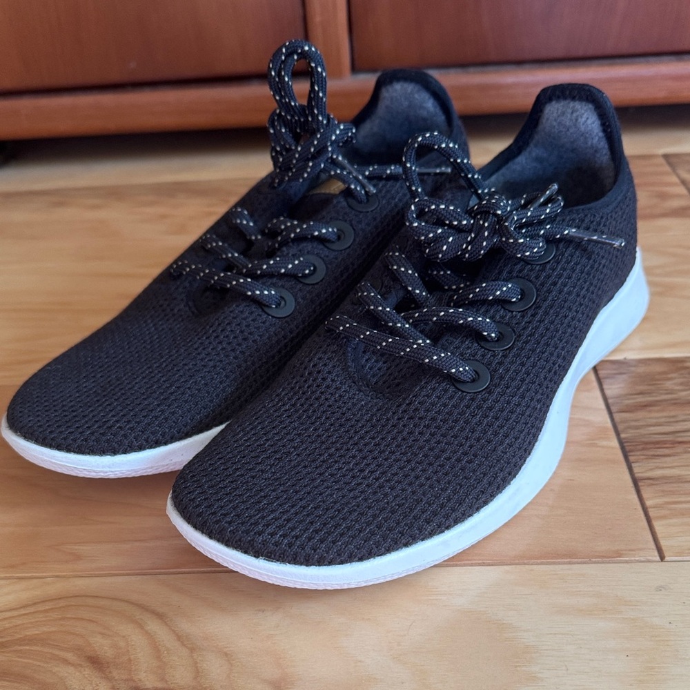 Allbirds Black Knit Sneakers Shoes Sz W8 NWOT
